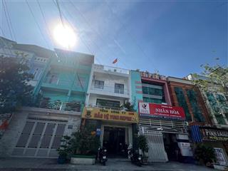 Bán nhà mặt tiền đẹp đường tô ký, q12. 6x20m, hầm lửng 3 tầng, btct, đct, trước tết chỉ 13 tỷ tl