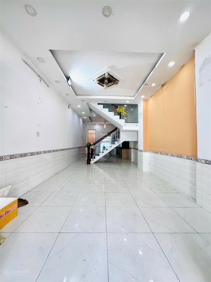 Bán nhà riêng tại lê đại hành  q11  giá 6,2 tỷ  dt 56m2 ( 4m x 14m )