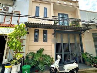 Chính chủ bán  lê đình cẩn  2 tầng  hxh  dt 5.5m x 10m  giá 4.990 tỷ