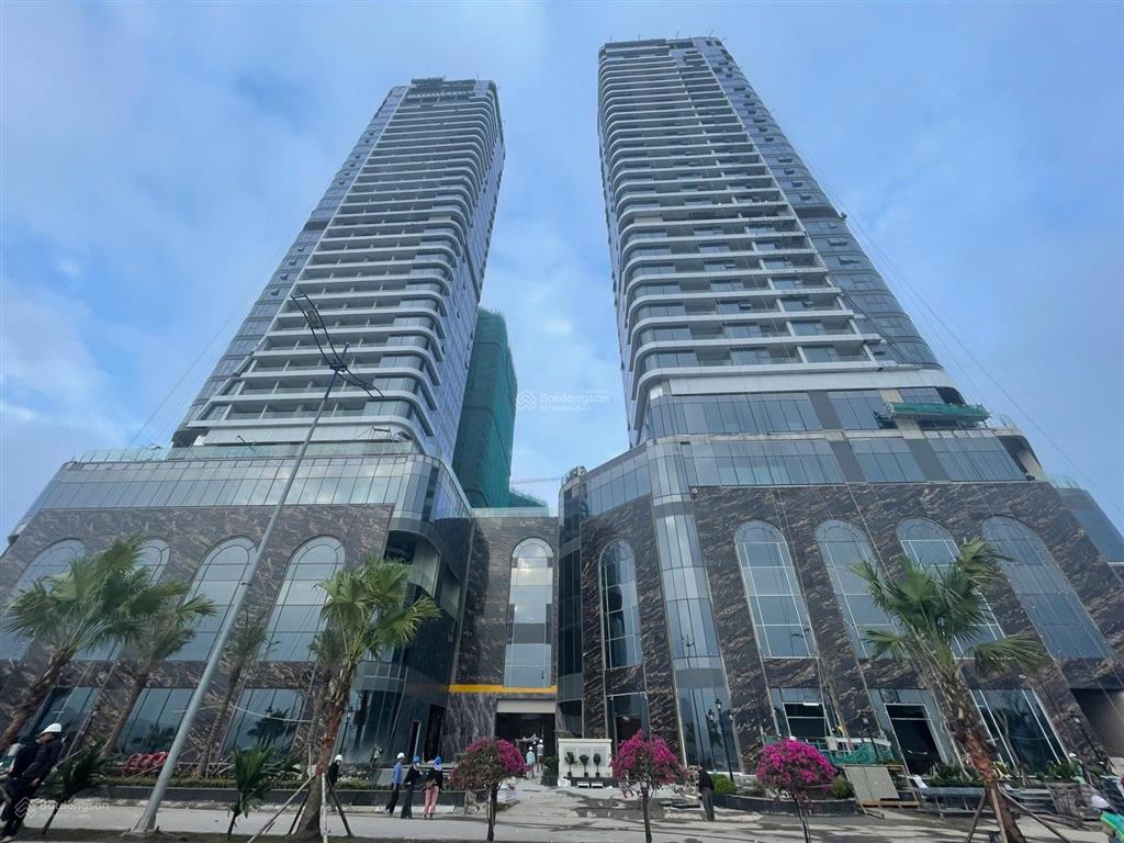 Bán condotel 1pn, 30m2, giá ưu đãi tại crystal holidays harbour vân đồn, quảng ninh