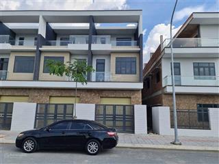 Bán nhà thô 1 trệt 2 lầu  bửu long 3