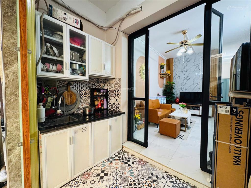 Bán cc 2pn, 1wc tại cầu giấy, 4,65 tỷ, 52m2, giá tốt, view đẹp