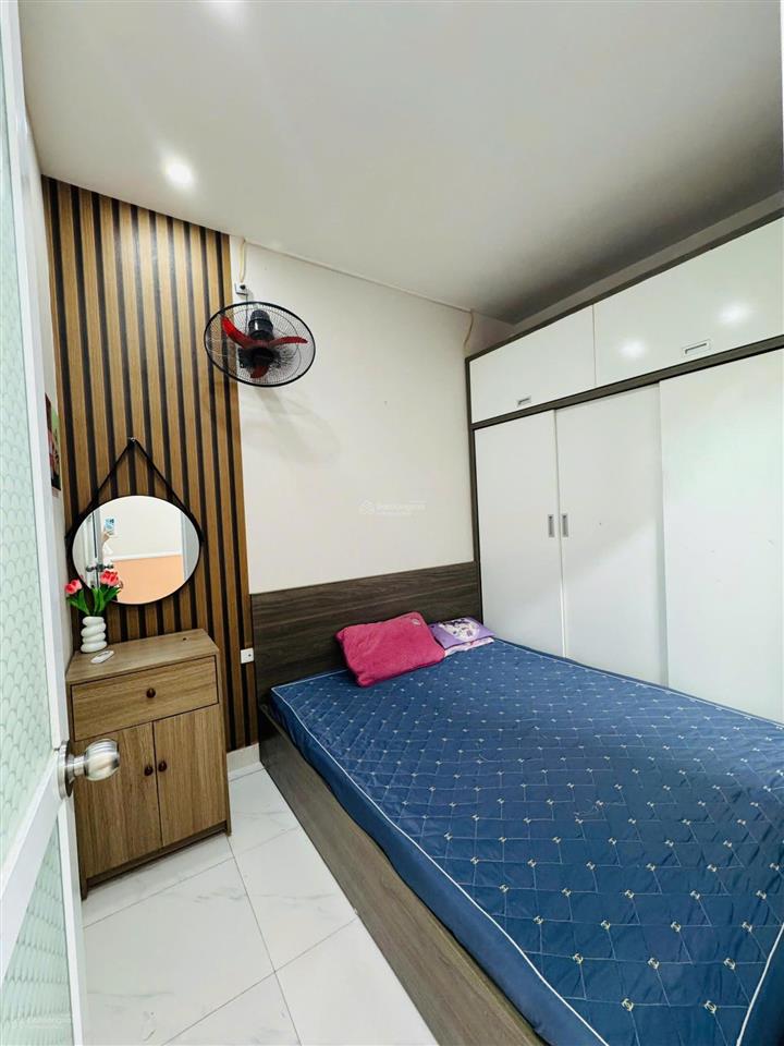 Bán cc 2pn, 1wc tại cầu giấy, 4,65 tỷ, 52m2, giá tốt, view đẹp