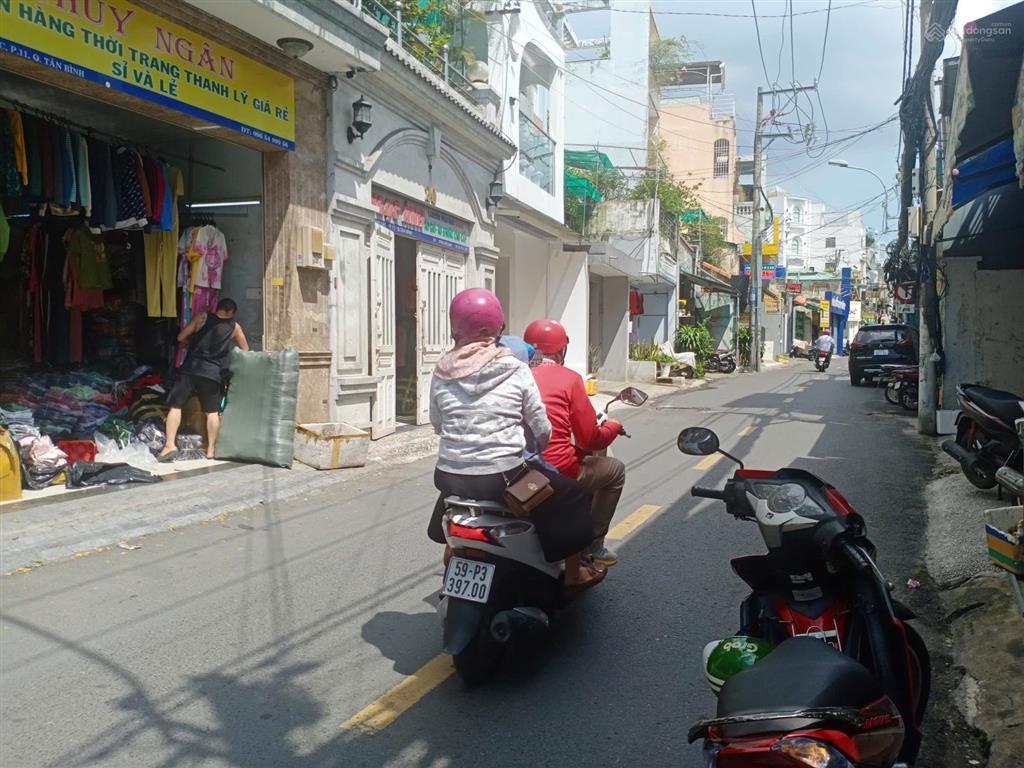 Bán nhà 4 tầng, mặt tiền đường hồng lạc, phường 10  tân bình, chỉ 11.2 tỷ