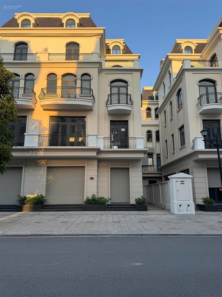 Biệt thư song lập 150m2, mặt đường 20, giá tốt nhất vinhomes ocean park 2