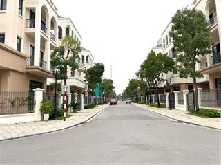 Cần tiền gấp bán lỗ căn biệt thự tứ lập cọ xanh 120m2 ngay sát vườn hoa công viên