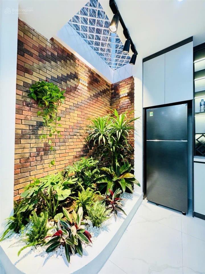 Bí mật sau chân cầu chương dương long biên nhà 6 tầng x 62m2, ô tô vào, thiết kế lạ, giá 14.5 tỷ