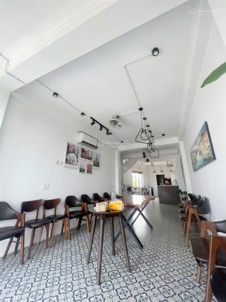 Nhà phố hồng tiến bồ đề long biên. dt 63m2 x mt 4.6m x 7 tầng thang máy, ô tô vào. giá 14,3 tỷ