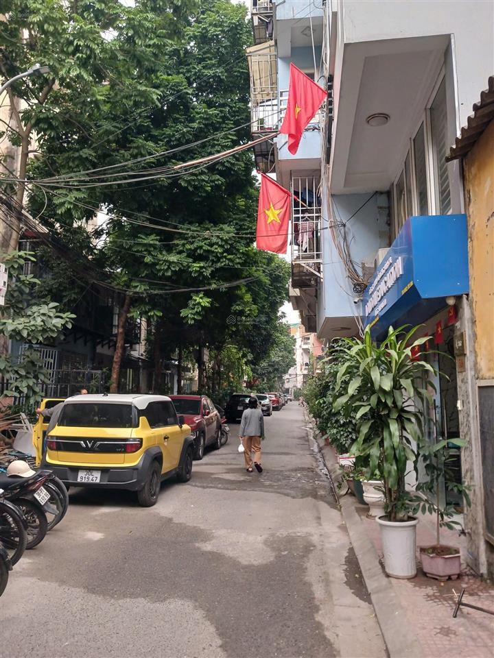 Nhà 5 tầng nguyễn văn cừ cầu chương dương long biên. dt 66m2 x mt 5m. ô tô vào nhà, giá 15 tỷ