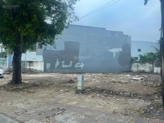 Bán bằng giá vay ngân hàng nền cách chợ phú thứ 300m (chợ 586 cần thơ)