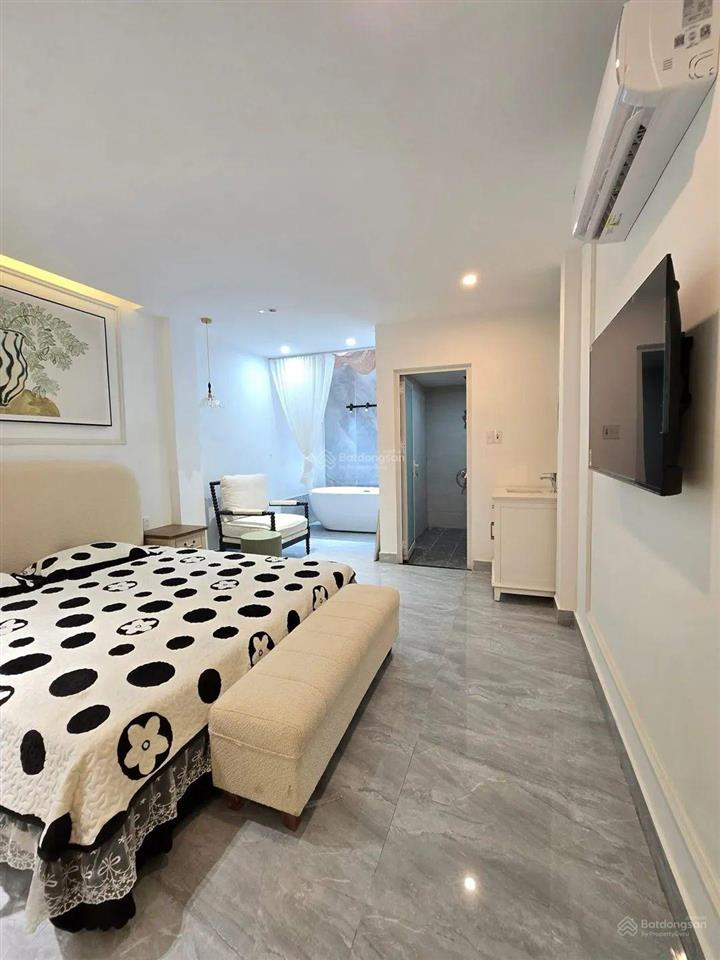 Bán villa mini sơn trà, 3 tầng, 6 phòng full nội thất, hồ bơi, vài phút ra cầu rồng  biển mỹ khê