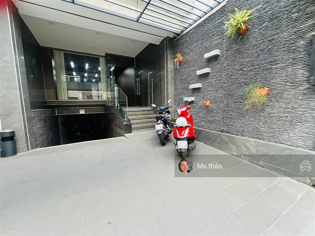 Chỉ 80tr, 6x20m! cho thuê tòa nhà mới mặt tiền quận 1 6x20m 7 tầng thang máy pccc