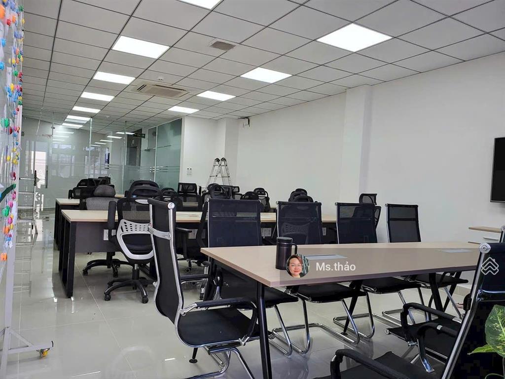 Chỉ 80tr, 6x20m! cho thuê tòa nhà mới mặt tiền quận 1 6x20m 7 tầng thang máy pccc