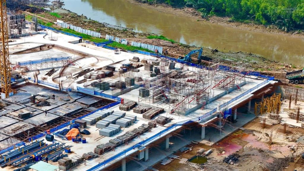 Duy nhất 1 căn ngoại giao 2pn, 2wc tháp 11, trung tâm q2, giá chỉ 108tr/m2, chỉ có tại the privé