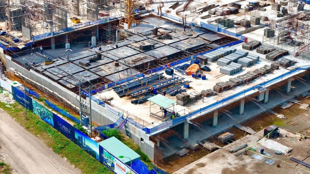 Duy nhất 1 căn ngoại giao 2pn, 2wc tháp 11, trung tâm q2, giá chỉ 108tr/m2, chỉ có tại the privé