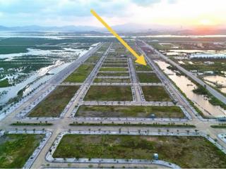 Bán đất mặt đường chính / đón sóng trung tâm hành chính mới quảng ninh