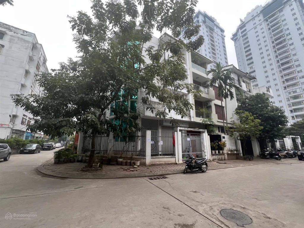 Bán biệt thự packexim, phú thượng, tây hồ, dt 111 m2, lô góc 2 mặt thoáng , kinh doanh ,ở rất đẹp .