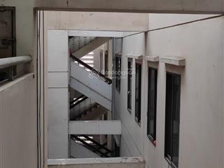 Ch lầu 3 có sẵn & đang cho thuê  khách vẫn muốn thuê lại khi mua bán .có sổ riêng & chính chủ..