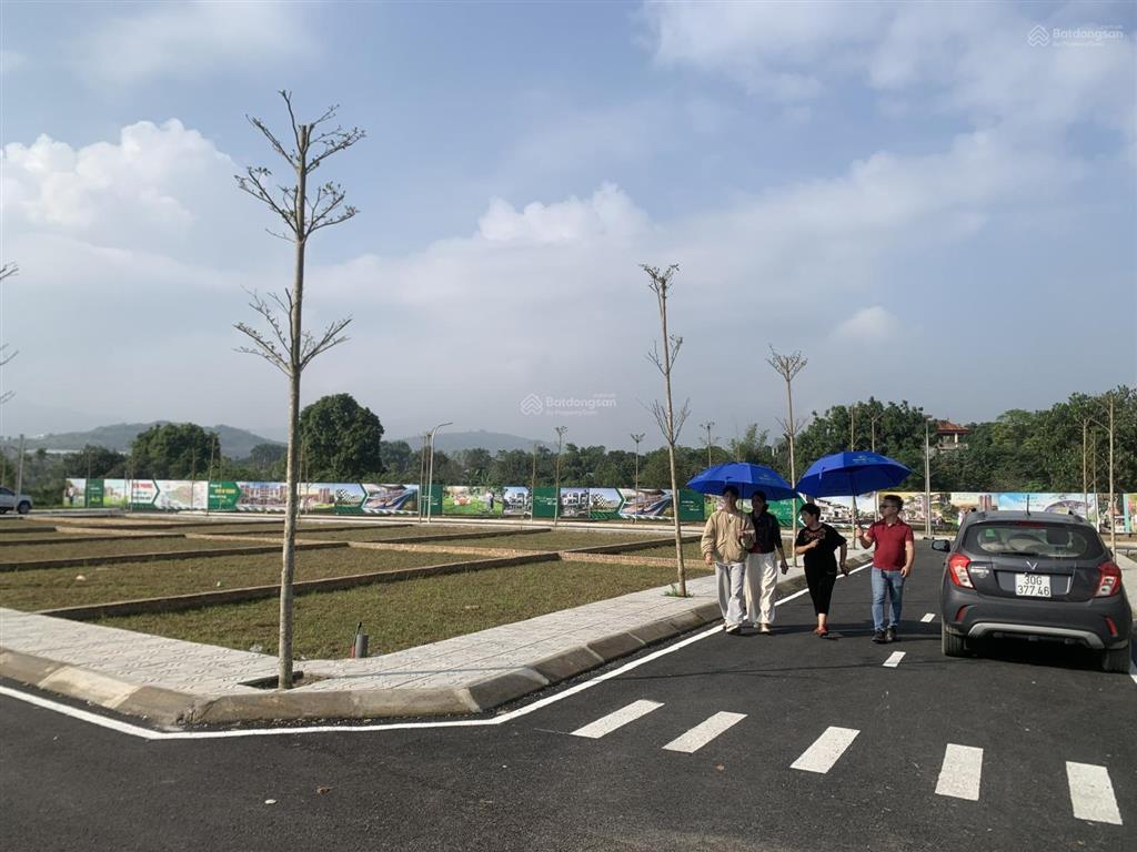 Cách ql 21a chỉ 30m, lô đất hoà lạc 120m2 full thổ, ô tô tránh, giá dân cho nđt nhanh tay