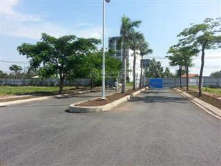 2 phút lái xe đến nhà máy in tiền quốc gia, lô 100m2, mt 6,8m lộc phát, hàng f0