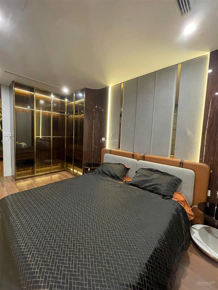 Giá tốt cho thuê căn hộ mipec rubik xuân thủy 2pn, 2wc, full đồ, giá chỉ 19tr/th.  0355 965 ***