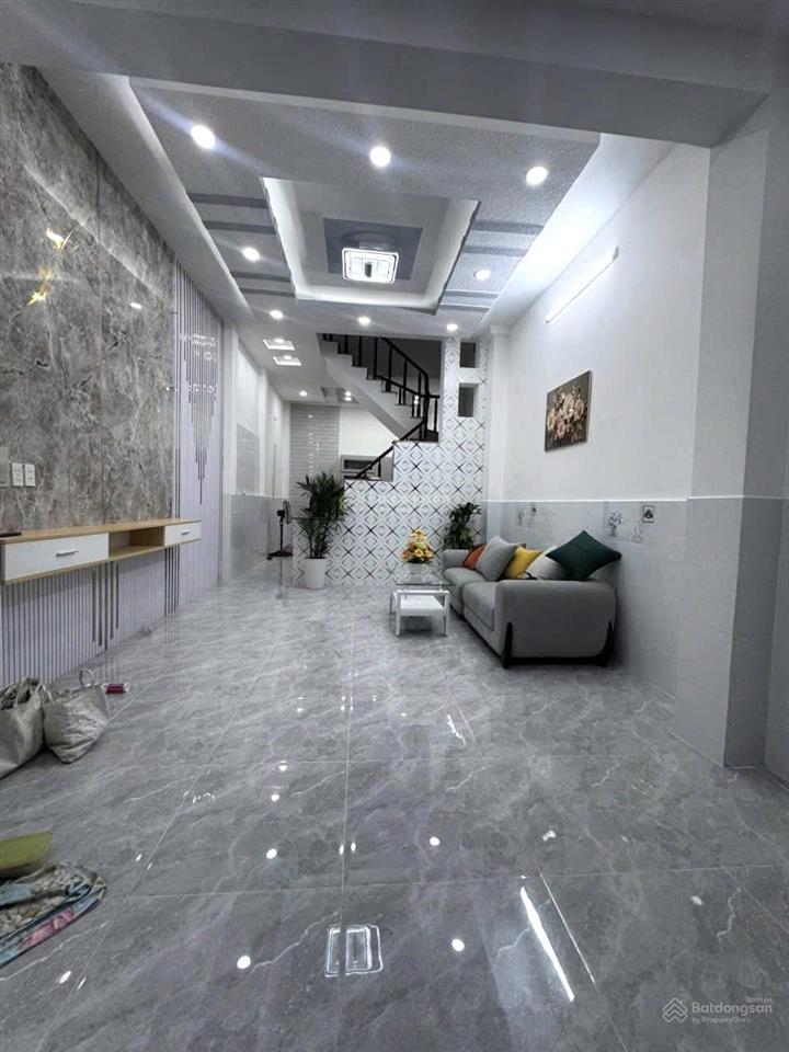 Giảm sốc 500tr chủ bán gấp căn nhà lê văn thịnh, vị trí đẹp kinh doanh sầm uất nằm gần ngay bv