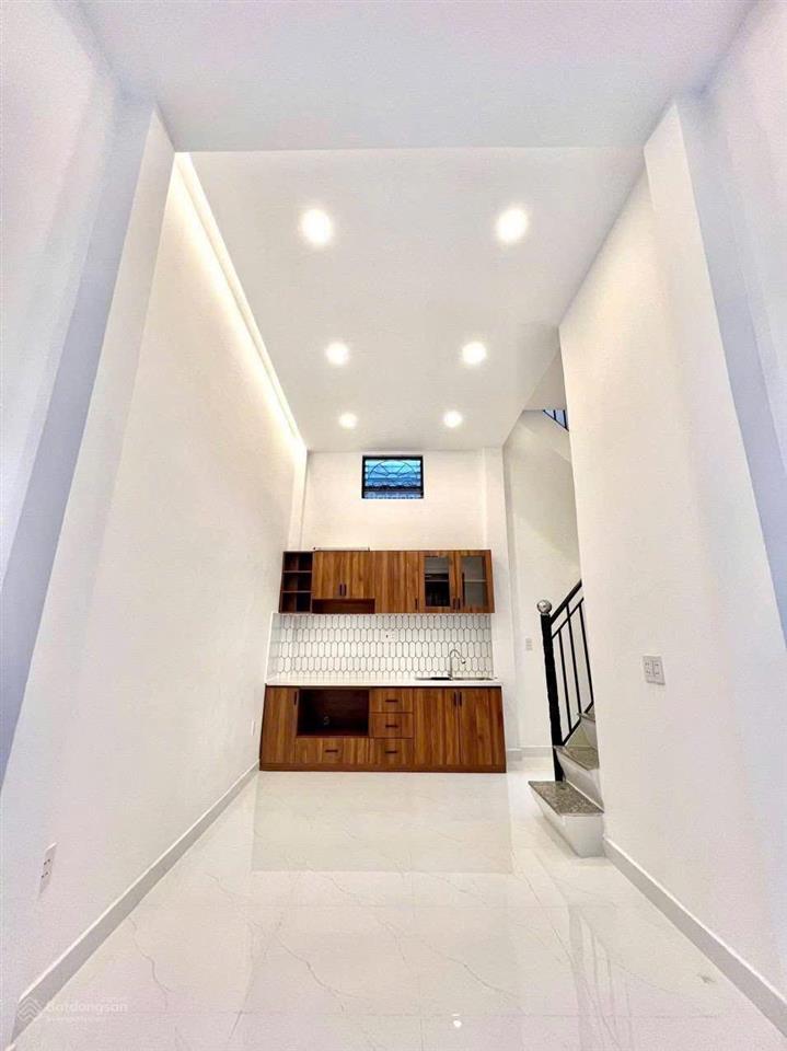 Nhà nằm ngay khu vực đắc địa, cơ hội kinh doanh và cả ở lê văn duyệt, bình thạnh giá cực mềm 1t499