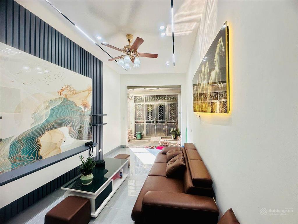 Chủ bán gấp căn 38x5 tầng mỹ đình5 ngủ gần ô tôgiá 8x tỷ