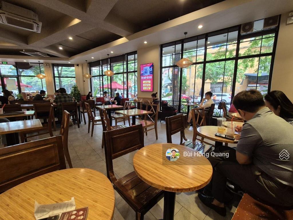 Cho thuê nhà vị trí cực đẹp mặt phố xã đàn 100m2x4 tầng, mt8m, thông sàn, riêng biệt