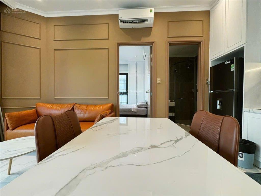 Căn hộ luxury 1pn 50m2 balcony khu dân trí cao đường rộng oto  cạnh quận 1