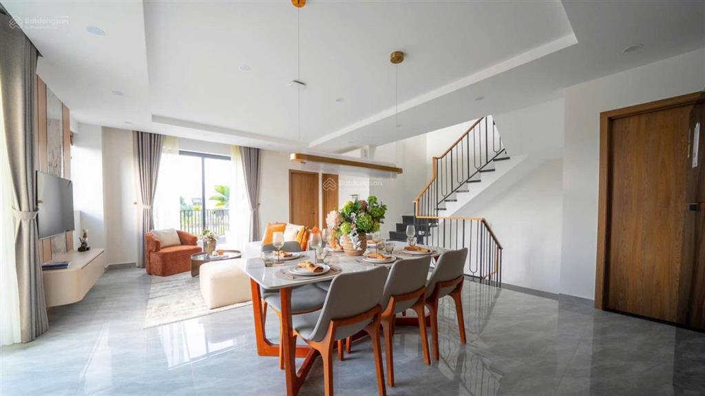 Bán đất trung tâm dầu giây 18 triệu/m2, sổ hồng, tc 100% ngân hàng cho vay 70%.  0936 633 ***