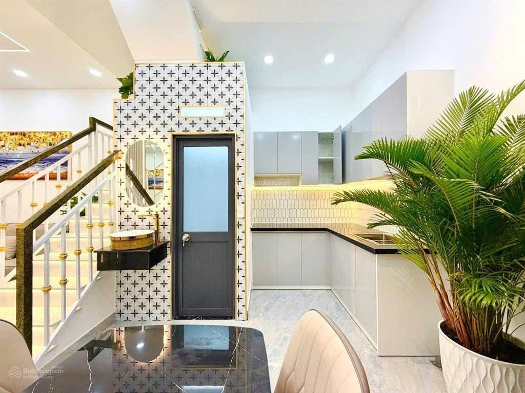 Căn góc thoáng mát bán nhà võ duy ninh  2 tầng sân thượng 40,8m2 giá nhỉnh 2 tỷ pháp lí chuẩn shr