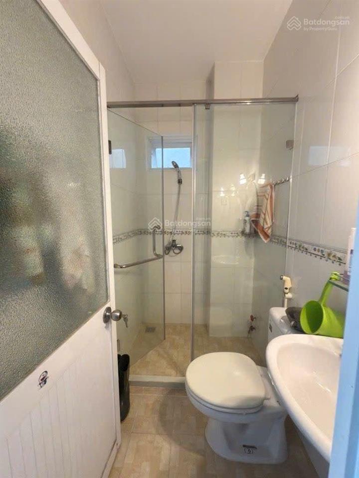 Hiếm chủ kẹt bán nhà phan xích long phú nhuận 48,6m2 3 phòng ngủ, cho thuê giữ tiền tốt