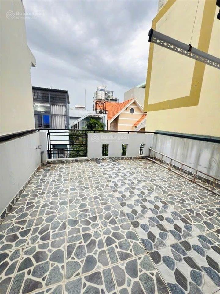 Hiếm chủ kẹt bán nhà phan xích long phú nhuận 48,6m2 3 phòng ngủ, cho thuê giữ tiền tốt