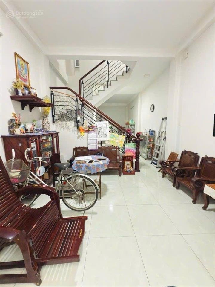 Hiếm chủ kẹt bán nhà phan xích long phú nhuận 48,6m2 3 phòng ngủ, cho thuê giữ tiền tốt