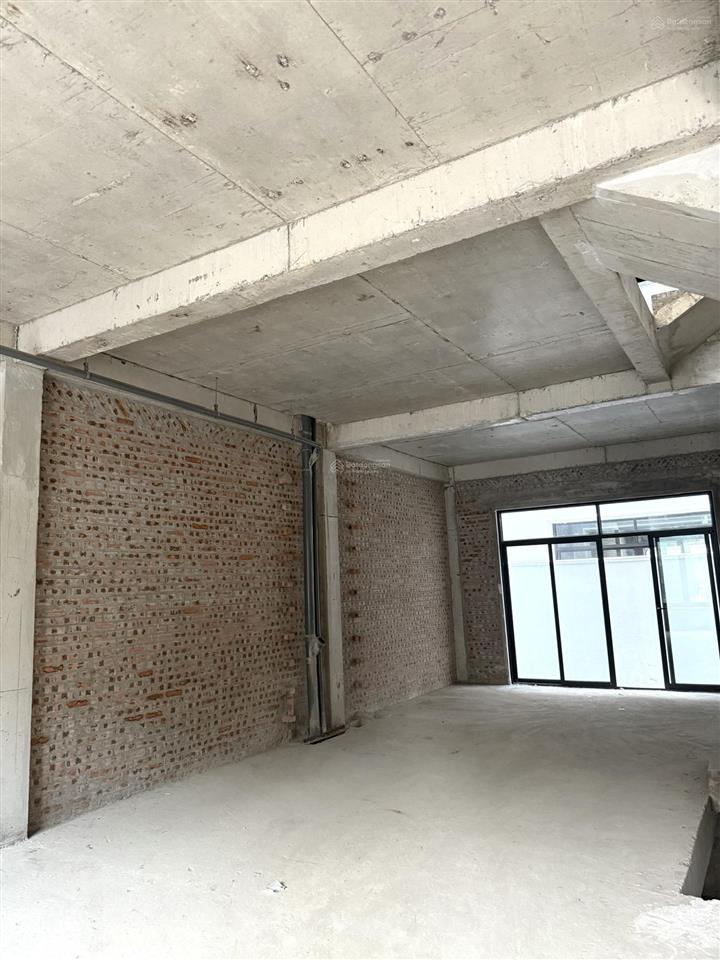 Biệt thự ciputra tây hồ 140m2 mt 7m thiết kế 4 tầng 1 hầm  ck cao 10%, nhận nhà ở ngay