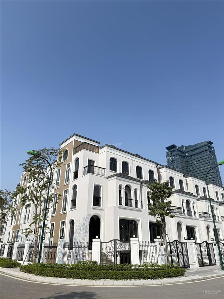 Trực tiếp cđt bt ciputra mới có hầm cạnh công viên hồ 65ha đã có sổ  nhận nhà ngay  vay 0% 24th