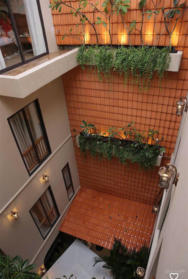 Siêu phẩm! toà căn hộ  góc  trần văn thành  145m2 ngang 14m  d.tiền gần 2 tỷ/năm