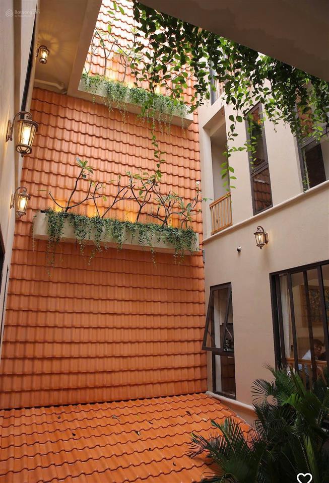 Siêu phẩm! toà căn hộ  góc  trần văn thành  145m2 ngang 14m  d.tiền gần 2 tỷ/năm