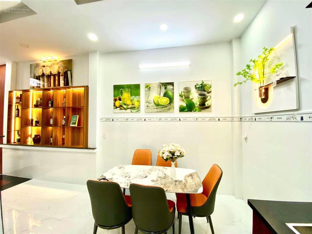 Nhà đẹp ở đây chứ ở đâu giá 9tỷ990 tại cô giang, q.1 khu trung tâm sầm uất bậc nhất, tin được không