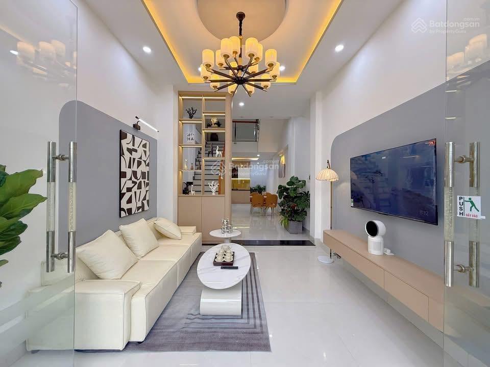 Tin được không ngay q.1 8tỷ990 nguyễn thị minh khai, có sẵn dòng tiền cho thuê 37tr/tháng