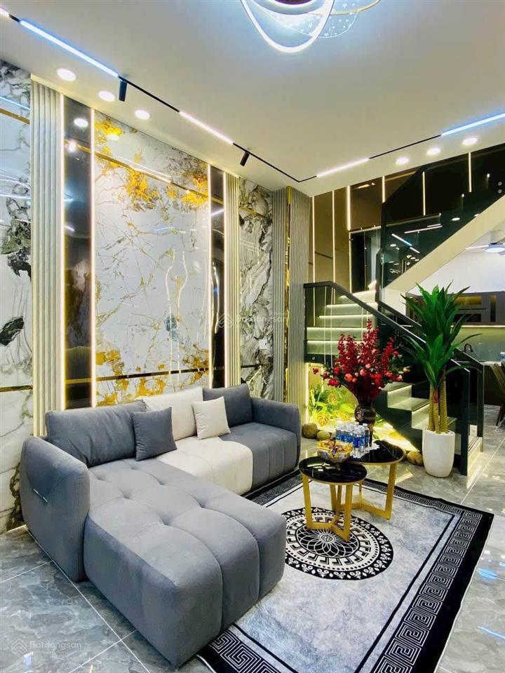 Trung tâm thành phố  đi đâu cũng tiện giá 5tỷ950 lê văn duyệt, bình thạnh 43m2, đầy đủ tiện ích