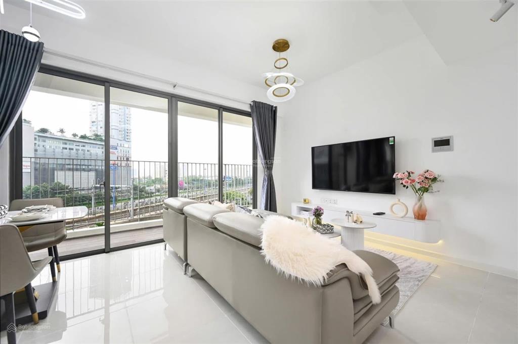 Masteri an phú giá 5tỷ750  ngay kế vincom thảo điền  3 phòng ngủ, 2 nhà vệ sinh giá tốt nhất khu