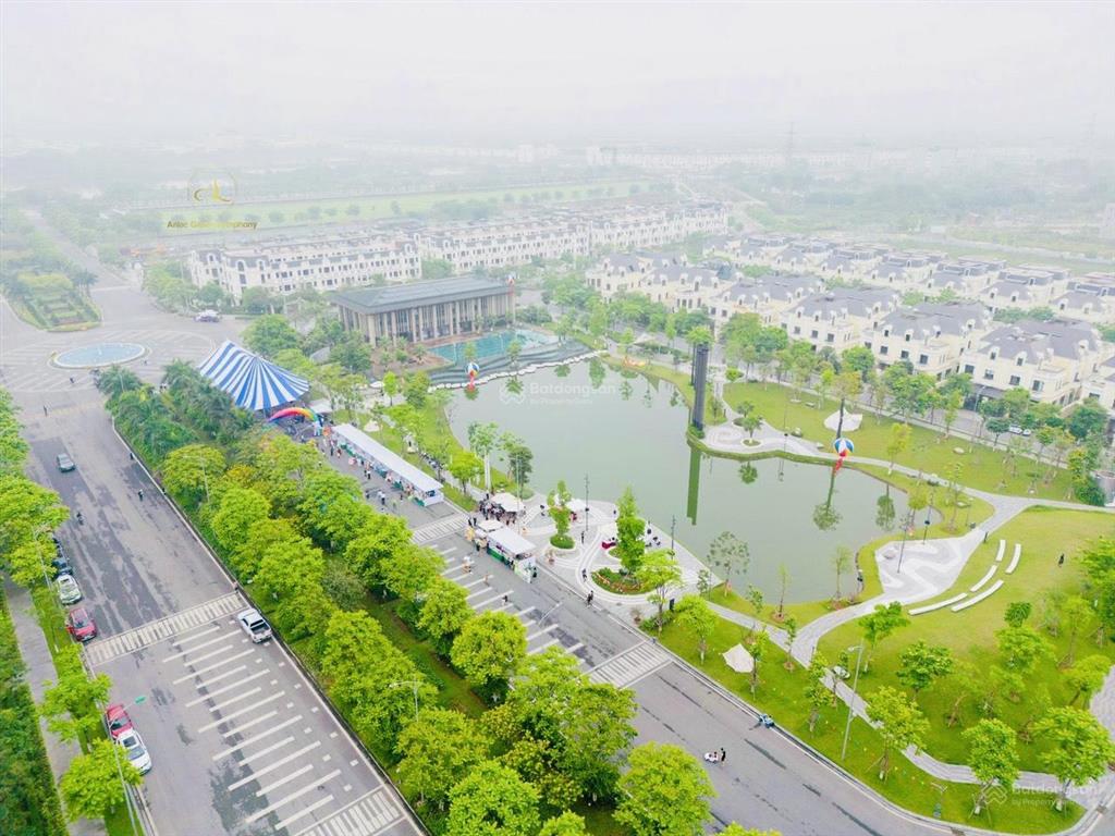 Chính chủ tôi bán lô góc mặt chung cư 142m2 xây gần full 35 tỷ, đường rộng(có hầm âm cực chất)vvip