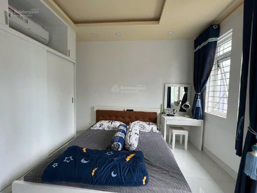 Chủ gấp bán  giá chốt sâu  khu phân lô vip hoàng hữu nam giao lê văn việt, q9  5 tầng hơn 6 tỉ