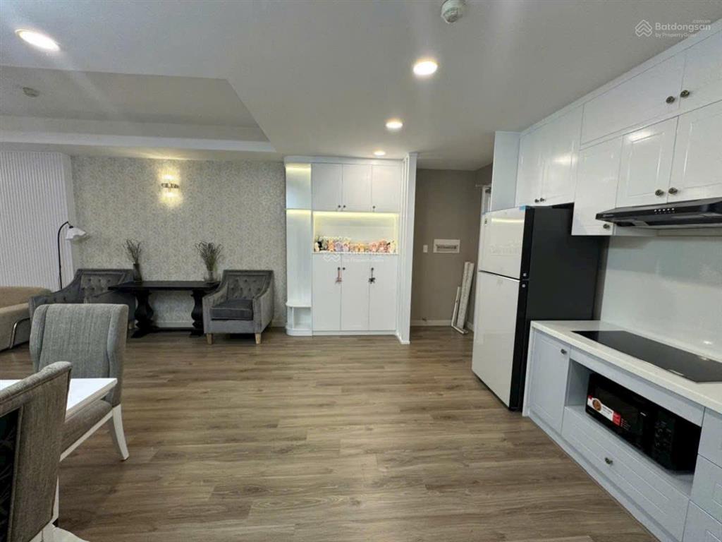 Bán cc 100m2, 2pn, 2wc tại nguyễn biểu, q5, hcm giá 2,5 tỷ