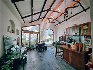 Bán nhà đẹp 3 tầng mặt tiền phố nguyễn chí thanh  trung tâm sầm uất có dòng tiền cho thuê hấp dẫn