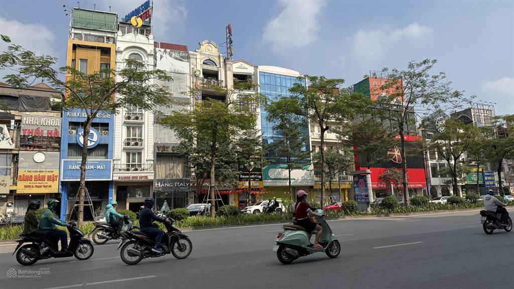 Bán nhà mặt phố xã đàn 6 tầng thang máy nhập khẩu. 47 tỷ vnd, 55 m2, mặt tiền 5m siêu hiếm.