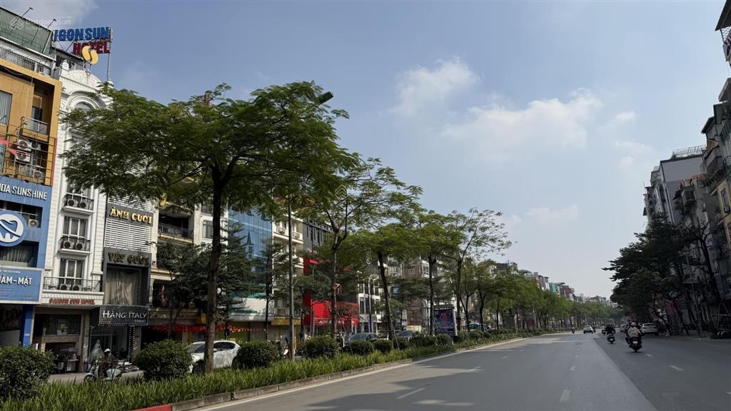 Bán nhà mặt phố xã đàn 6 tầng thang máy nhập khẩu. 47 tỷ vnd, 55 m2, mặt tiền 5m siêu hiếm.