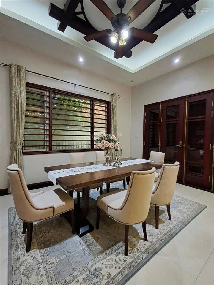 Bán biệt thự 145m2, , 6pn, 3wc view đẹp tại kđt trung văn  hancic, nam từ liêm, hà nội